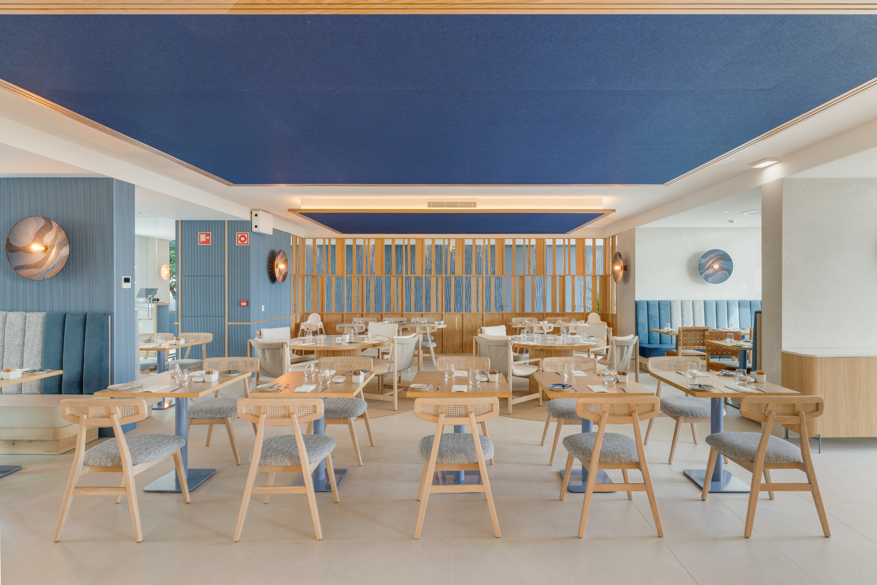 EDITORY OCEAN WAY RESTAURANTE 17122025 0291