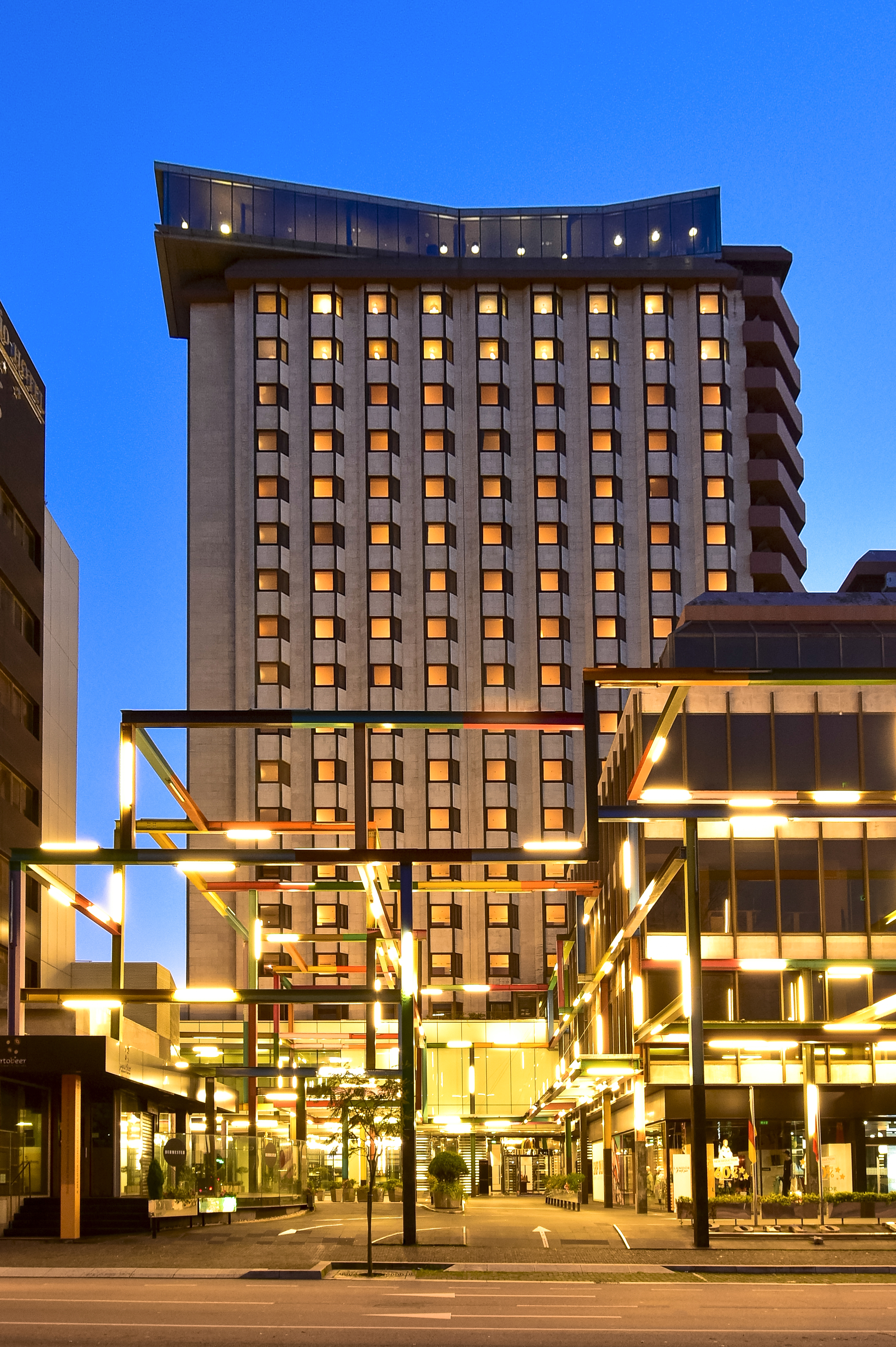 Portopalacio (1) (1)