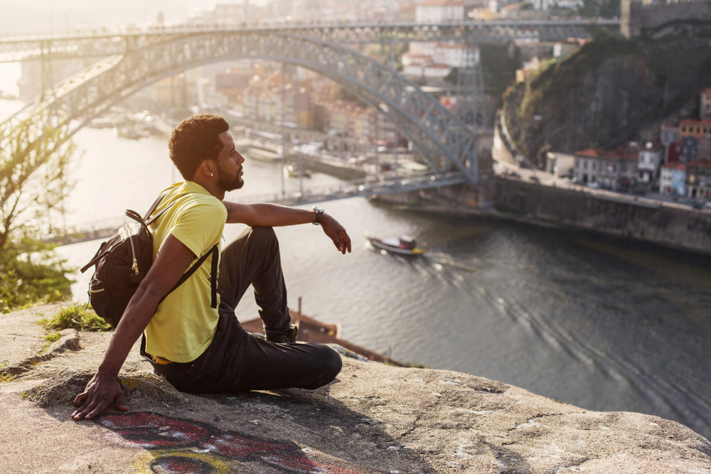 Shutterstock 1091054486