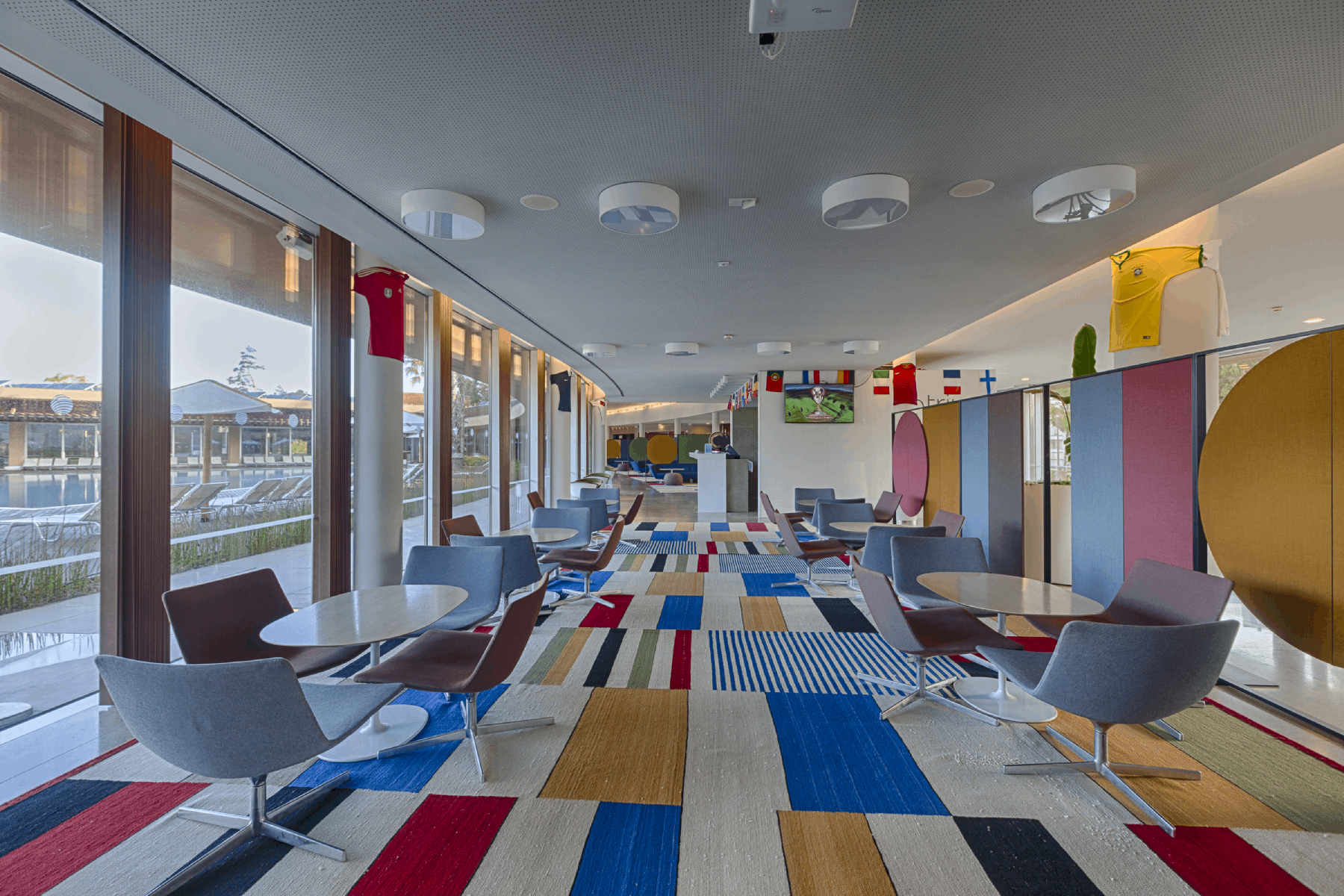 Aqualuz Troia Bar Atrium (5)