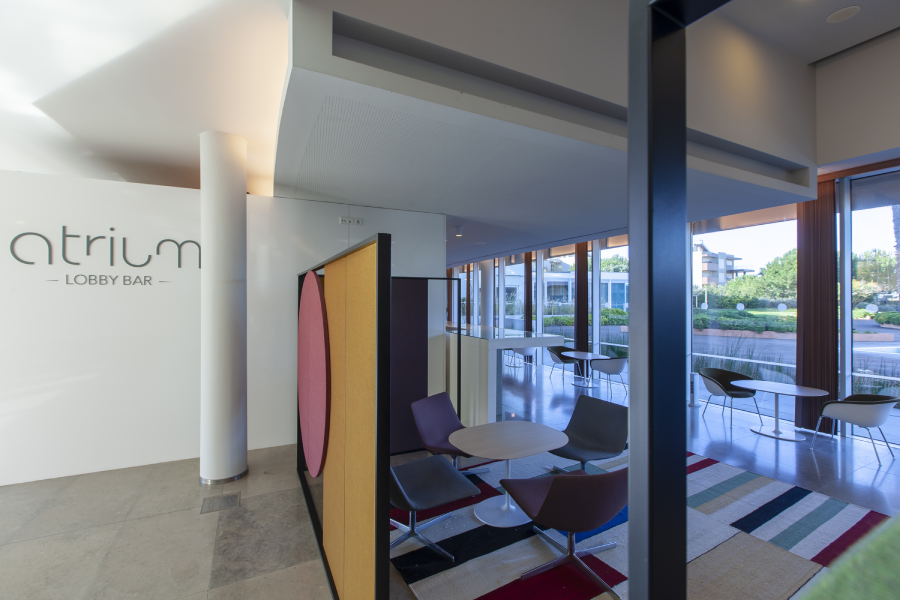 Aqualuz Troia Bar Atrium (3)