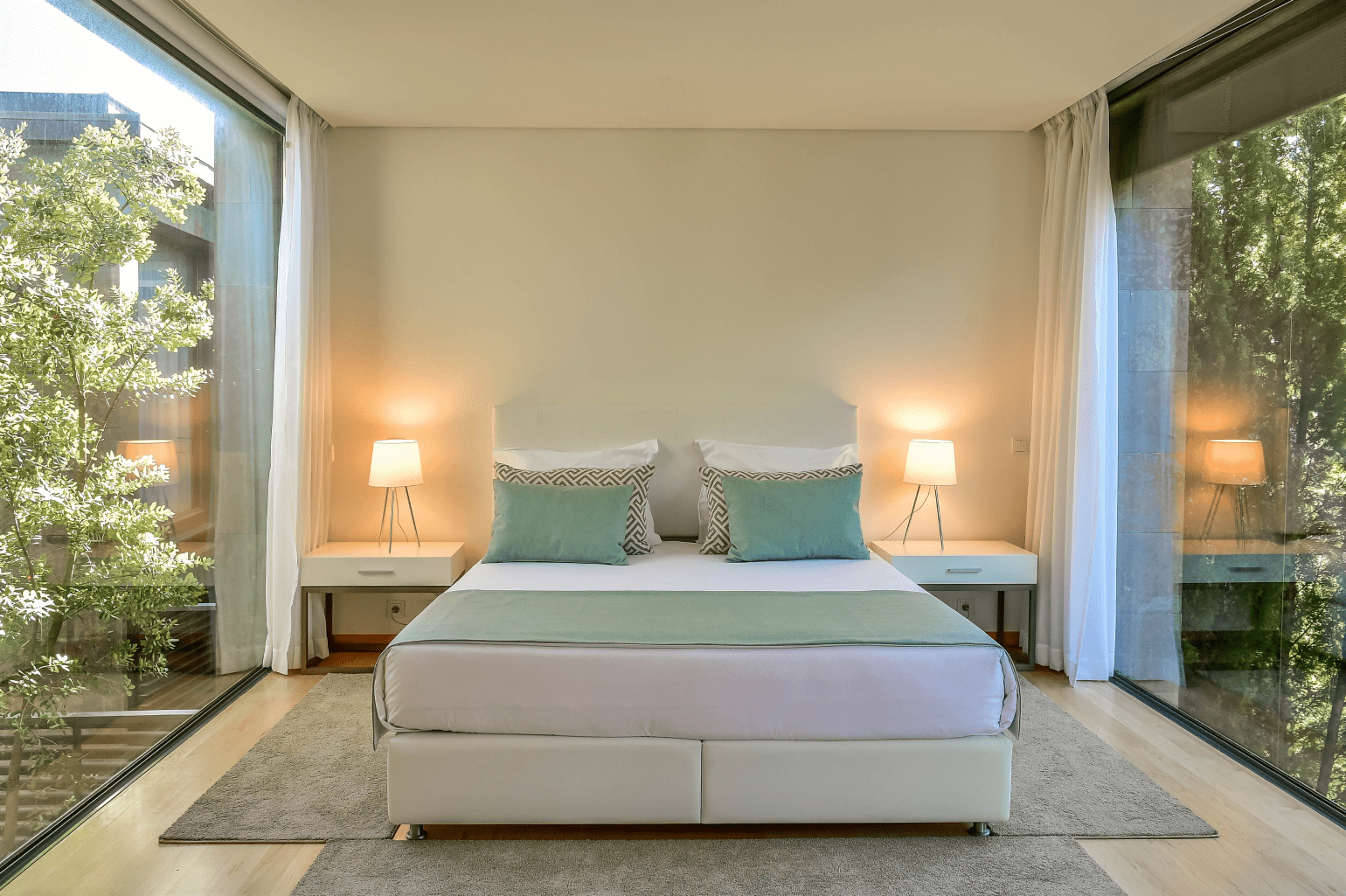 TROIA RESIDENCE OVERVIEW BANNER