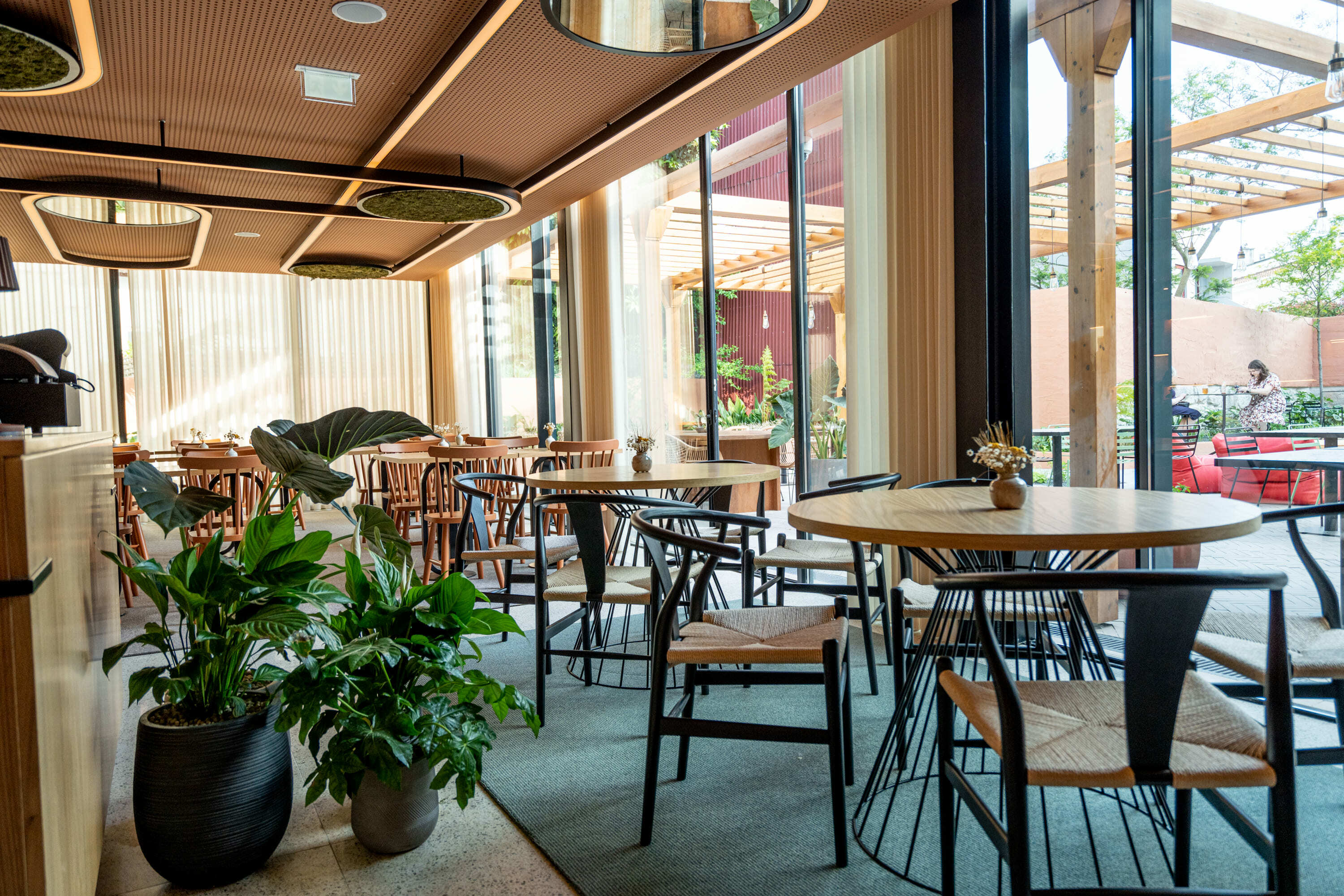 Editorygarden Restaurante 87