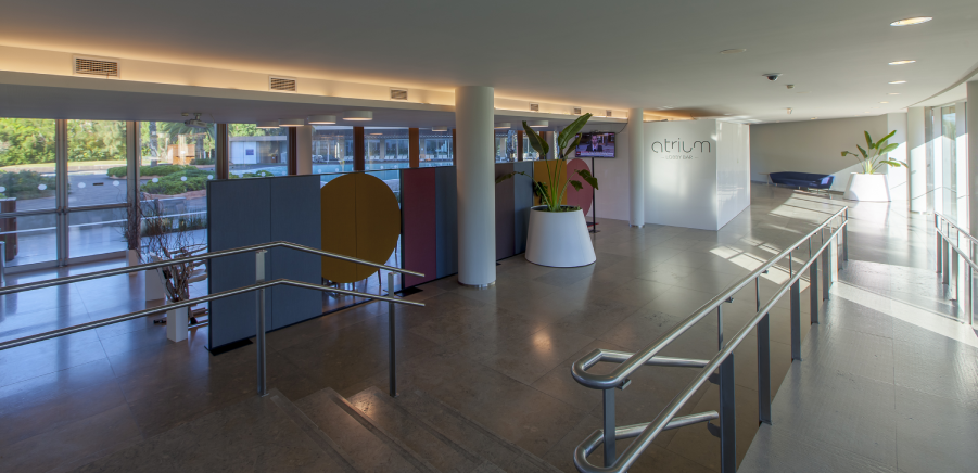 Aqualuz Troia Bar Atrium (4)