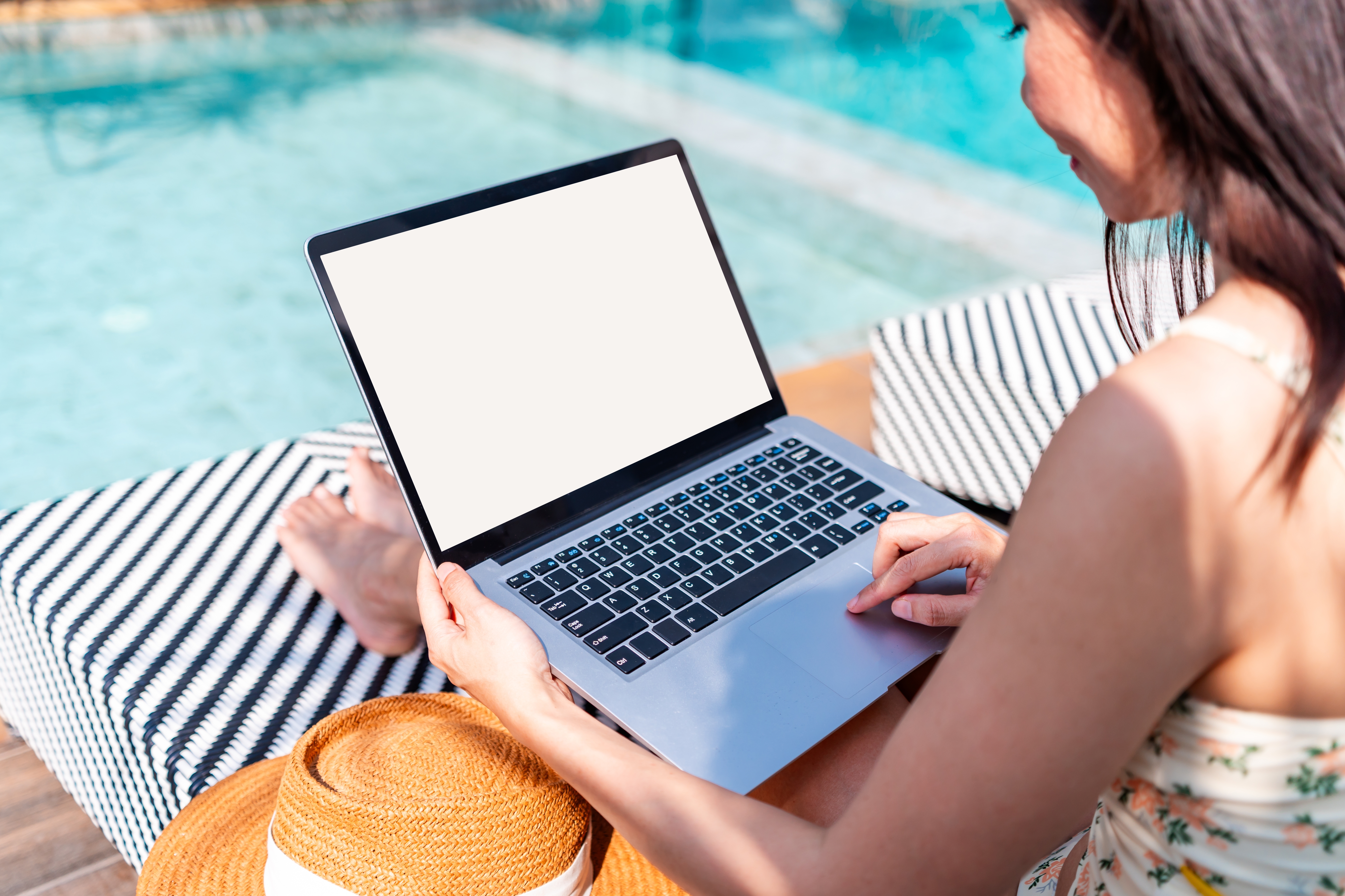 Shutterstock 2589054167