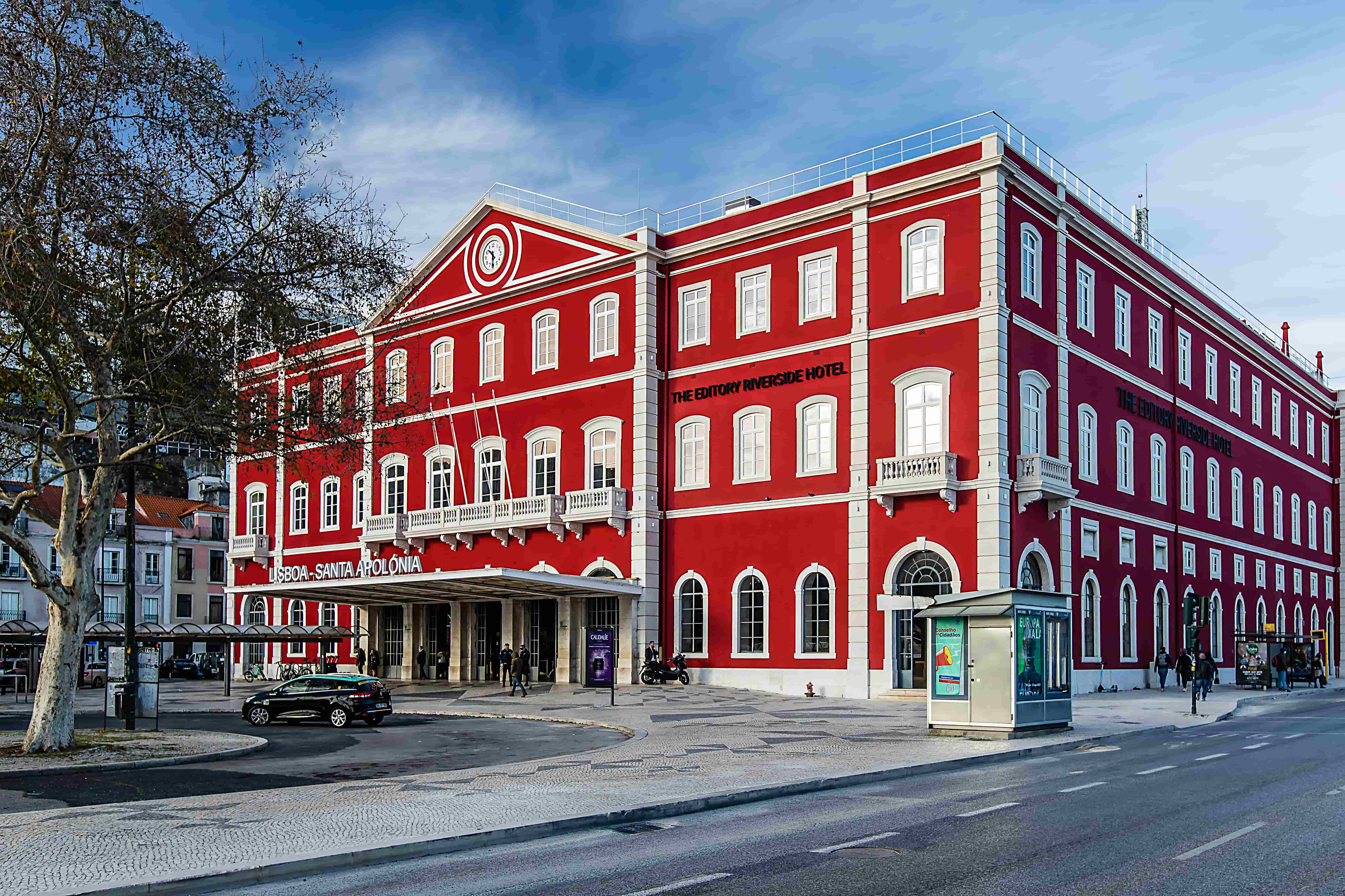 Editory Riverside Hotel 19 Min