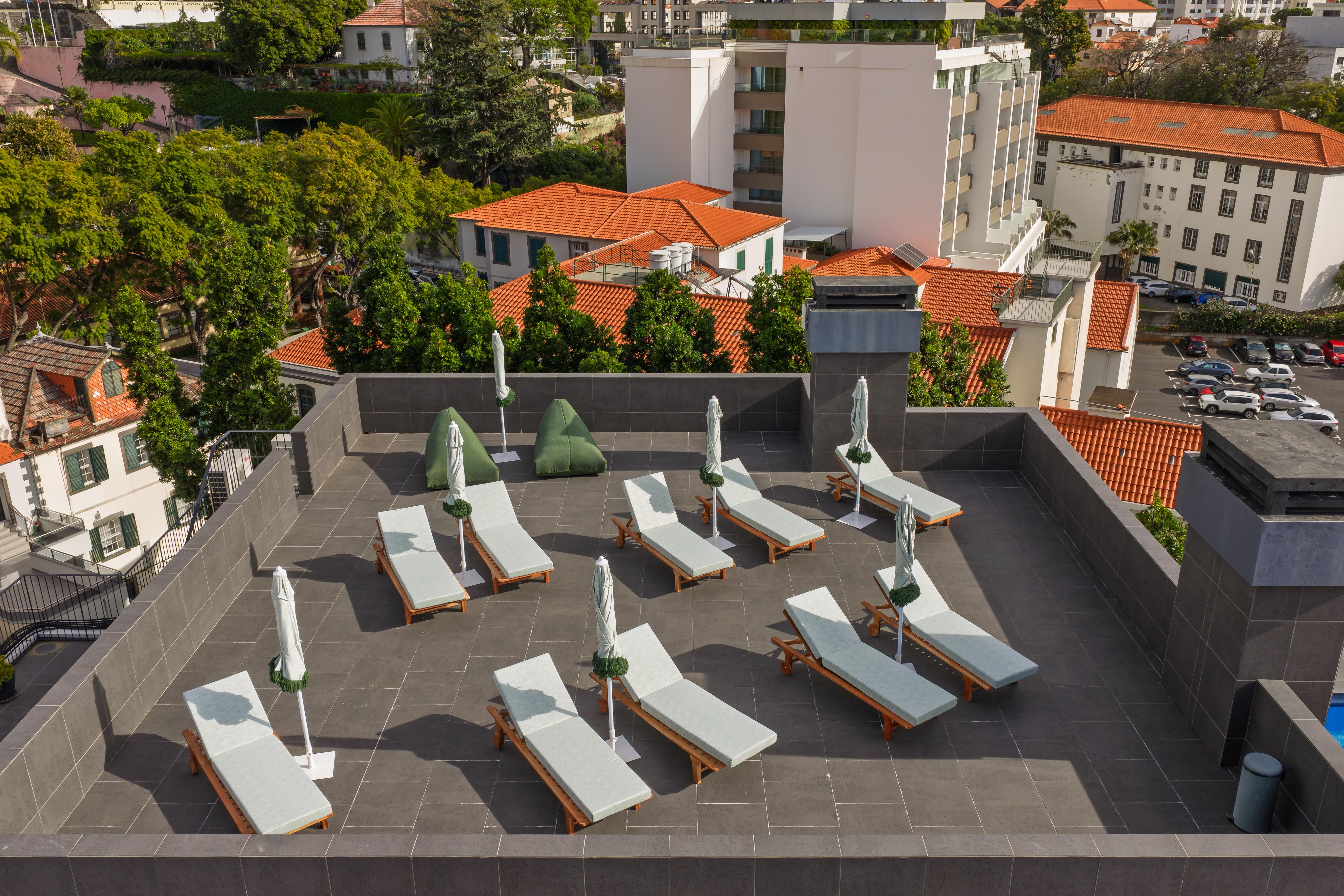 EDITORY GARDEN DRONE 17122025 0029