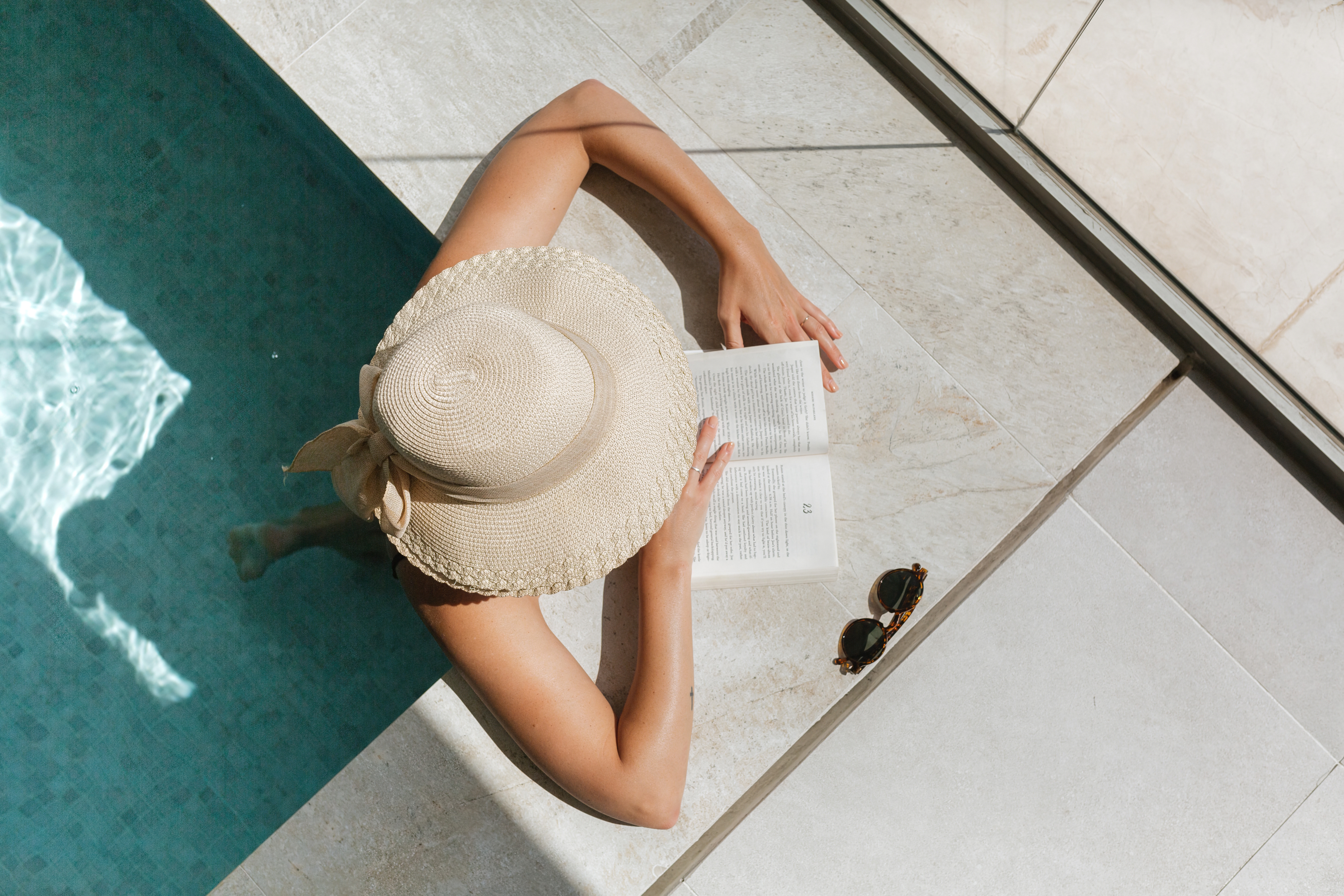 Shutterstock 2390735763