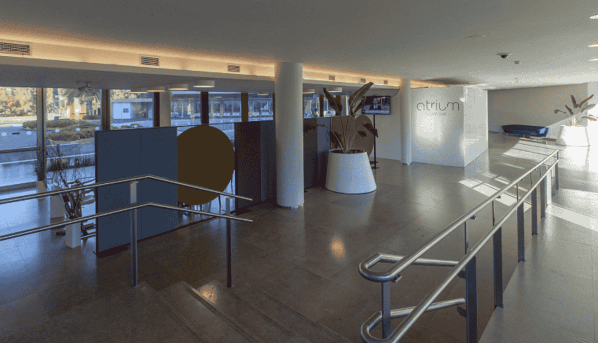 Aqualuz Troia Bar Atrium 4 (1)