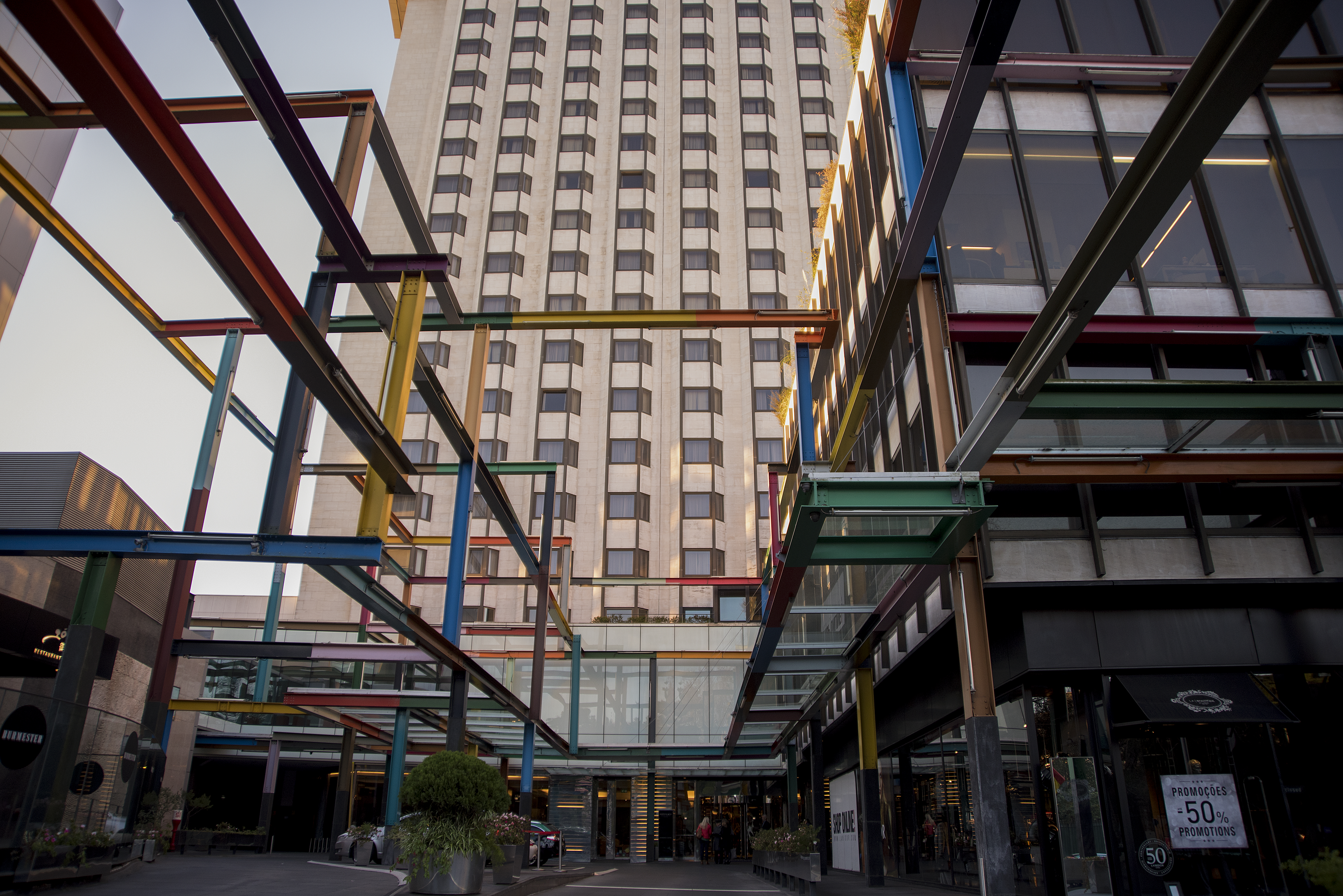 Escultura Pedro Cabrita Reis